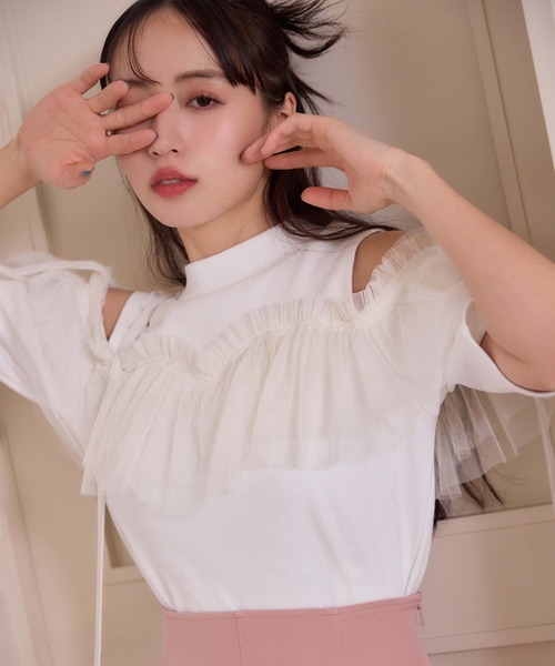 one after another NICE CLAUP(ワンアフターアナザーナイスクラップ)の「チュールテレコトップス(Tシャツ/カットソー・レディース・ブラック/オフホワイト/ベージュ・FREE)」の13枚目の写真