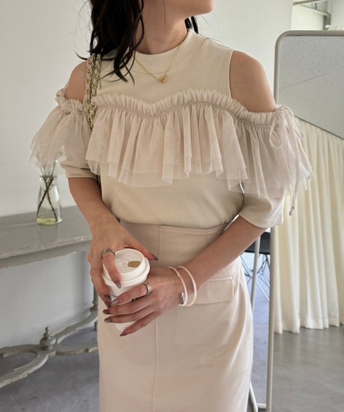 one after another NICE CLAUP(ワンアフターアナザーナイスクラップ)の「チュールテレコトップス(Tシャツ/カットソー・レディース・ブラック/オフホワイト/ベージュ・FREE)」の19枚目の写真