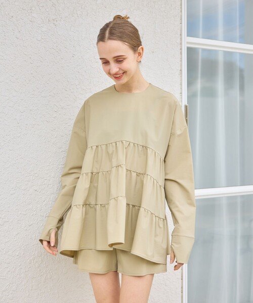 FREAK'S STORE（フリークスストア）の「限定展開　ギャザー フリル チュニック 2セット ラッシュガード（水陸両用）（水着・レディース・チャコール/ベージュ/オレンジ/グリーン/ブラック・ﾌﾘ-）」の17枚目の写真