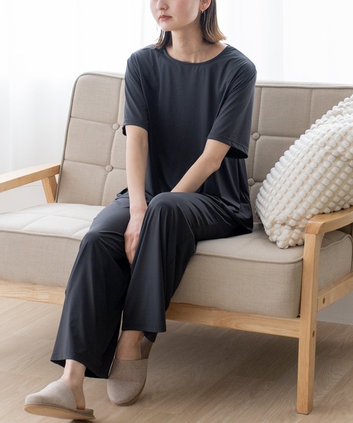 VitaFelice（ヴィータフェリーチェ）の「フローズンスムースルームウェア 上下セット（ルームウェア/パジャマ・レディース・グレー/スカイブルー/チャコール/グリーン系その他・FREE）」の3枚目の写真