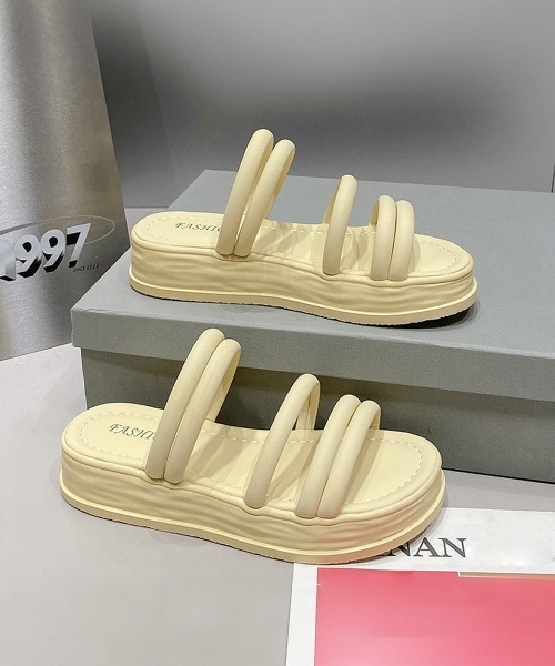 Miniministore(ミニミニストア)の「ミュールサンダル 厚底 ストラップ 夏靴(サンダル・レディース・ブラック/ベージュ/オフホワイト・22.5cm/23.5cm/24.5cm/23.0cm/24.0cm/25.0cm)」の16枚目の写真