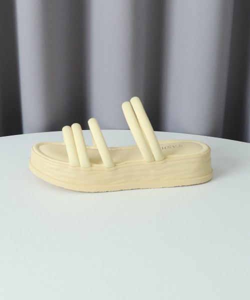 Miniministore(ミニミニストア)の「ミュールサンダル 厚底 ストラップ 夏靴(サンダル・レディース・ブラック/ベージュ/オフホワイト・22.5cm/23.5cm/24.5cm/23.0cm/24.0cm/25.0cm)」の21枚目の写真