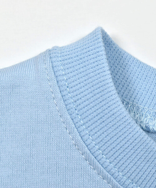 BeBe（ベベ）の「【吸水速乾】上下配色サイドポケット半袖BIGTシャツ(90~150cm)（Tシャツ/カットソー・キッズ・ブルー/グレー・140cm/150cm/110cm/120cm/130cm/100cm/90cm）」の8枚目の写真