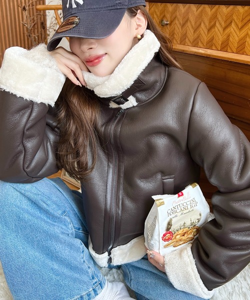 moment+（モーメントプラス）の「フェイクレザー×フェイクファー