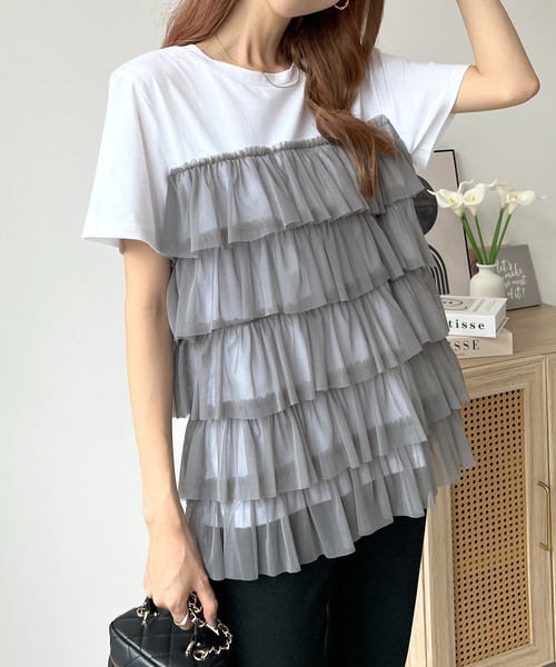 Futier land（フューティアランド）の「チュールティアードドッキングTシャツ（Tシャツ/カットソー・レディース・ホワイト/ブラック/ホワイト系その他/ブラック系その他・FREE）」の2枚目の写真