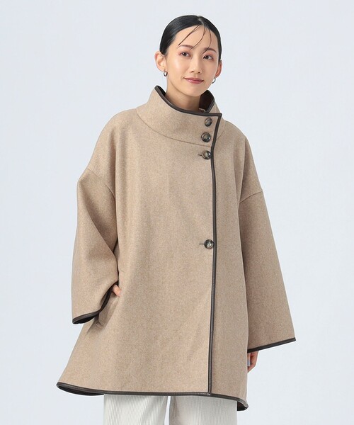 BEAMS HEART（ビームスハート）の「パイピング ポンチョ風 コート