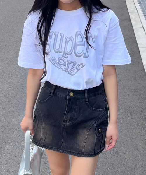 fiere(フィエール)の「メタリックプリント半袖Tシャツ(Tシャツ/カットソー・レディース・ホワイト・L/M/S)」の2枚目の写真