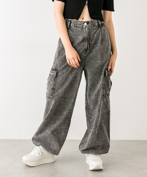 OLIVE des OLIVE（オリーブデオリーブ）の「【WEB限定】デニムカーゴパンツ（デニムパンツ・レディース・ブルー/ブラック/サックスブルー・FREE）」の13枚目の写真