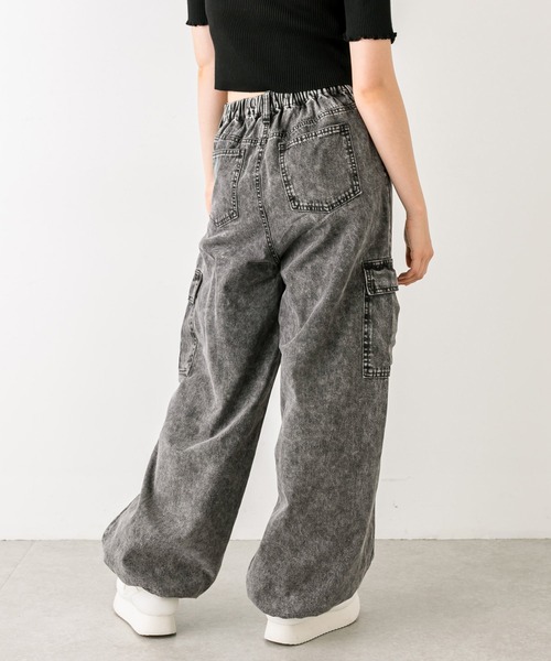 OLIVE des OLIVE（オリーブデオリーブ）の「【WEB限定】デニムカーゴパンツ（デニムパンツ・レディース・ブルー/ブラック/サックスブルー・FREE）」の10枚目の写真