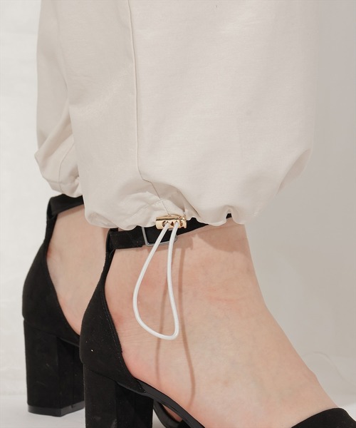 WILLSELECTION(ウィルセレクション)の「ウエストリボンカーゴパンツ(その他パンツ・レディース・ピンクベージュ/ブラック/ピンク・SMALL/MEDIUM)」の8枚目の写真