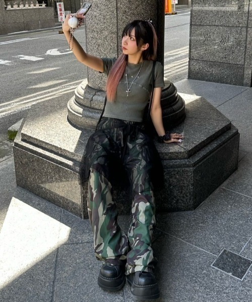 Never mind the XU / Chikashitsu+（ネバーマインド ザ エックスユー / チカシツプラス）の「【Never mind the XU】cross necklace / 【ネバーマインド ザ エックスユー】クロスネックレスシルバーネックレス（ネックレス・メンズ・シルバー・ONE SIZE）」の4枚目の写真