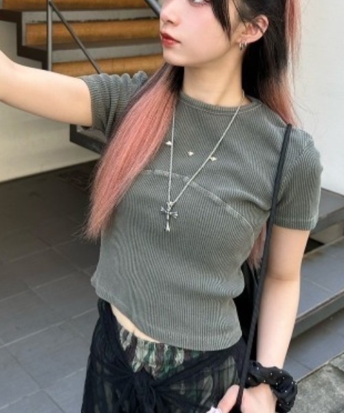 Never mind the XU / Chikashitsu+(ネバーマインド ザ エックスユー / チカシツプラス)の「【Never mind the XU】cross necklace / 【ネバーマインド ザ エックスユー】クロスネックレスシルバーネックレス(ネックレス・メンズ・シルバー・ONE SIZE)」の10枚目の写真