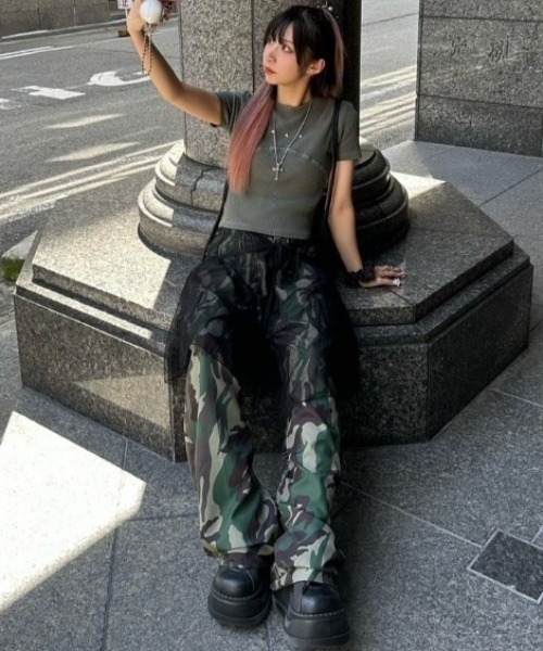 Never mind the XU / Chikashitsu+(ネバーマインド ザ エックスユー / チカシツプラス)の「【Never mind the XU】cross necklace / 【ネバーマインド ザ エックスユー】クロスネックレスシルバーネックレス(ネックレス・メンズ・シルバー・ONE SIZE)」の9枚目の写真