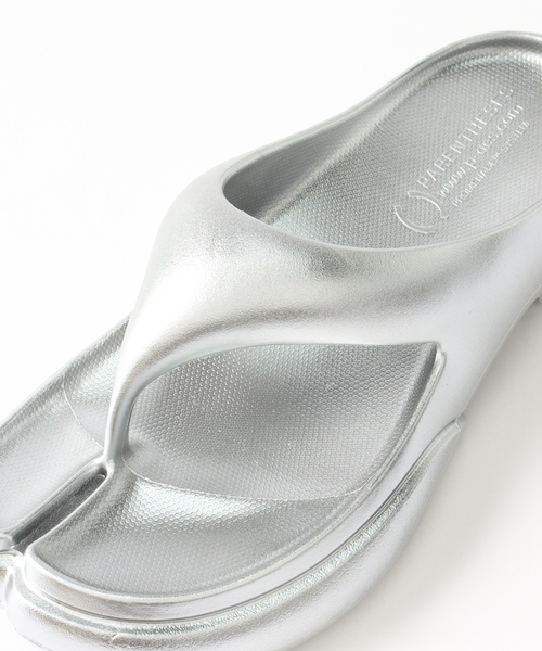PAES(ペイズ)の「Paes / ぺイズ 04-NEW FLIPFLOP(サンダル・メンズ・シルバー・25cm/26cm/27cm/28cm)」の5枚目の写真