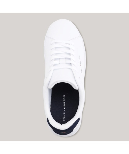 TOMMY HILFIGER(トミーヒルフィガー)の「コートレザーグレインスニーカー(スニーカー・メンズ・オフホワイト・26.0cm/26.5cm/27.5cm)」の4枚目の写真