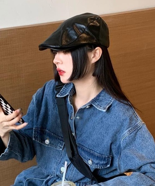 SHEENA（シーナ）の「フェイクレザーハンチング帽（ハンチング/ベレー帽・レディース・ブラック/レッド・FREE）」の14枚目の写真