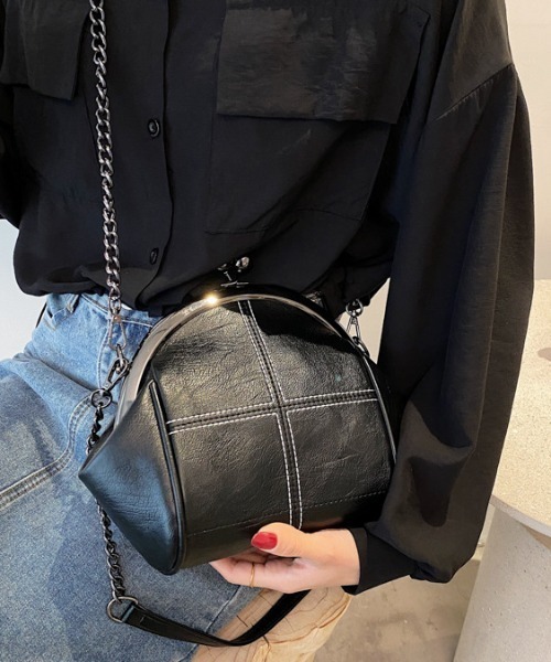 mebole(メボレ)の「がま口 ビンテージショルダーバッグ(ショルダーバッグ・レディース・ホワイト/ブラック×ホワイト/ピンク/レッド/ブラック・FREE)」の14枚目の写真