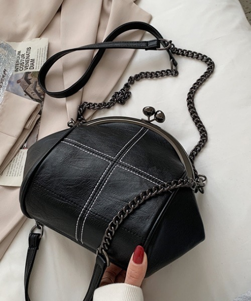 mebole(メボレ)の「がま口 ビンテージショルダーバッグ(ショルダーバッグ・レディース・ホワイト/ブラック×ホワイト/ピンク/レッド/ブラック・FREE)」の20枚目の写真