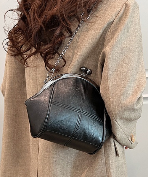 mebole(メボレ)の「がま口 ビンテージショルダーバッグ(ショルダーバッグ・レディース・ホワイト/ブラック×ホワイト/ピンク/レッド/ブラック・FREE)」の7枚目の写真