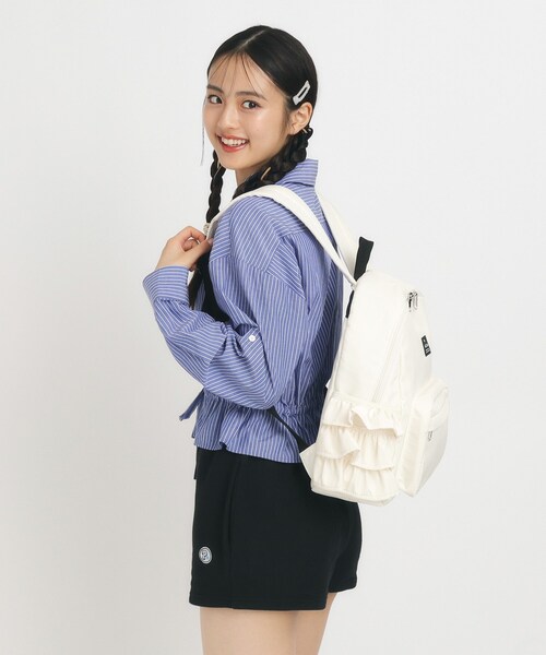 PINK-latte（ピンクラテ）の「◆【容量約15L】フリルリュック（バックパック/リュック・キッズ・ホワイト/ブラック/ライトブルー・00）」の15枚目の写真