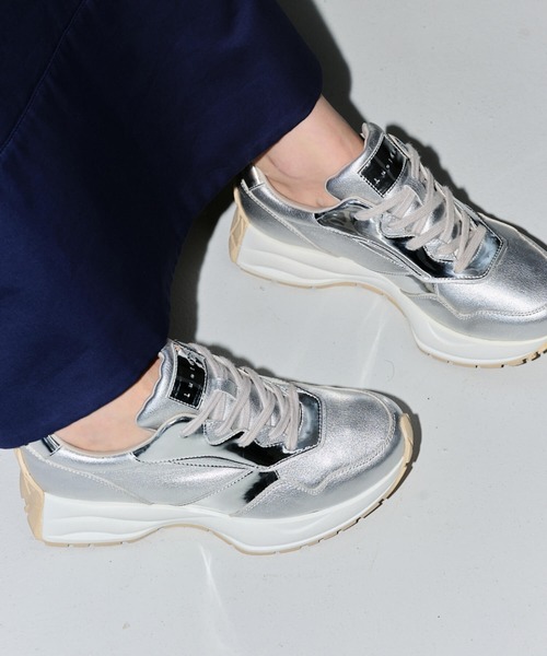 Lucida(ルシーダ)の「【周年限定】Alnair/厚底スニーカー(スニーカー・レディース・シルバー/ピンクゴールド/ブロンズ・38/39/35/36/37/40/41)」の5枚目の写真