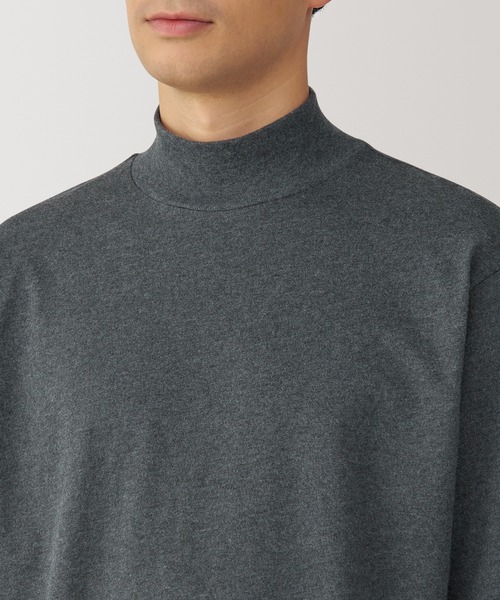 無印良品（ムジルシリョウヒン）の「紳士　起毛ハイネック長袖Ｔシャツ（Tシャツ/カットソー・メンズ・グレー/ブラック/ボルドー/ホワイト/ダークグリーン/チャコールグレー・L/M/S/XL）」の19枚目の写真