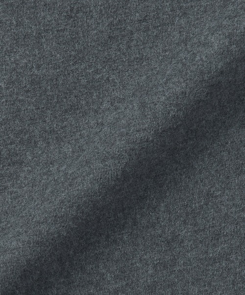 無印良品（ムジルシリョウヒン）の「紳士　起毛ハイネック長袖Ｔシャツ（Tシャツ/カットソー・メンズ・グレー/ブラック/ボルドー/ホワイト/ダークグリーン/チャコールグレー・L/M/S/XL）」の21枚目の写真