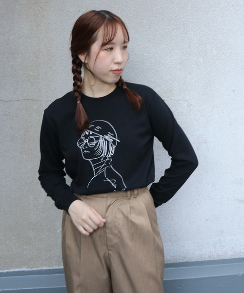 UNIT CHEST（ユニットチェスト）の「【UNIT CHEST】unique unisex long sleeve T-shirt/ユニークユニセックス ロンT  the girl by Ayumi Takamoto（Tシャツ/カットソー・レディース・ブラック/ホワイト・S/L/M）」の20枚目の写真