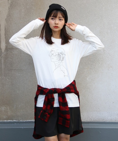 UNIT CHEST（ユニットチェスト）の「【UNIT CHEST】unique unisex long sleeve T-shirt/ユニークユニセックス ロンT  the girl by Ayumi Takamoto（Tシャツ/カットソー・レディース・ブラック/ホワイト・S/L/M）」の12枚目の写真