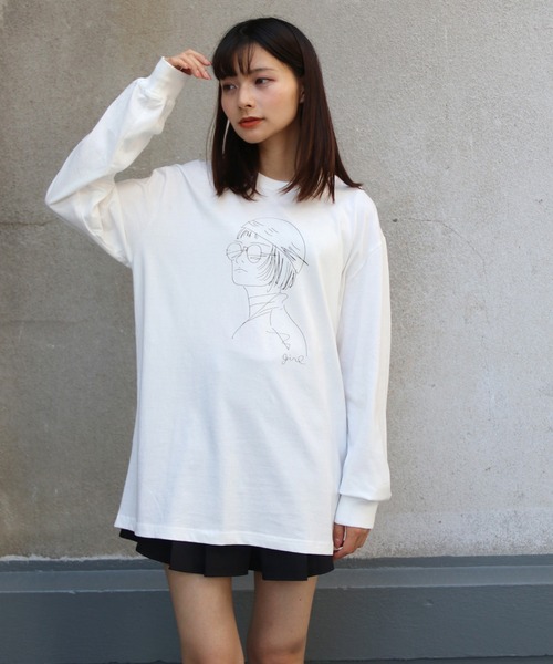 UNIT CHEST（ユニットチェスト）の「【UNIT CHEST】unique unisex long sleeve T-shirt/ユニークユニセックス ロンT  the girl by Ayumi Takamoto（Tシャツ/カットソー・レディース・ブラック/ホワイト・S/L/M）」の4枚目の写真