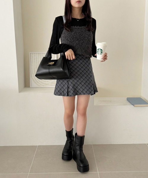 セール】【WEB限定商品】袖シャーリングトップス（Tシャツ/カットソー