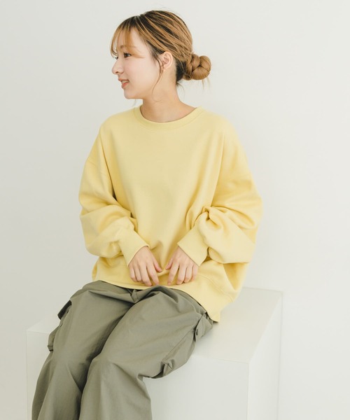 ITEMS URBANRESEARCH（アイテムズ アーバンリサーチ）の「エアリータッチクルーネックスウェット（スウェット・レディース・チャコールグレー/イエロー/オフホワイト・FREE）」の8枚目の写真