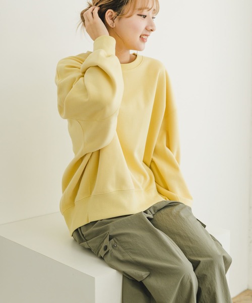 ITEMS URBANRESEARCH（アイテムズ アーバンリサーチ）の「エアリータッチクルーネックスウェット（スウェット・レディース・チャコールグレー/イエロー/オフホワイト・FREE）」の10枚目の写真