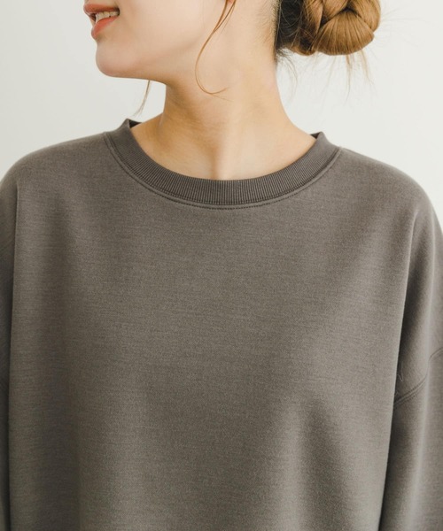 ITEMS URBANRESEARCH（アイテムズ アーバンリサーチ）の「エアリータッチクルーネックスウェット（スウェット・レディース・チャコールグレー/イエロー/オフホワイト・FREE）」の19枚目の写真