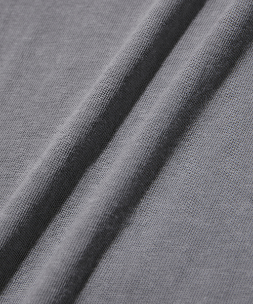 ADAM ET ROPE'（アダムエロペ）の「【COMFORT COLORS/コンフォート カラーズ】POCKET TEE（Tシャツ/カットソー・メンズ・グレー/パープル/グリーン・L/M）」の4枚目の写真