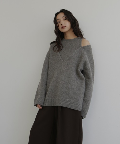 hellam（へラム）の「レイヤード風Vネックニット（ニット/セーター