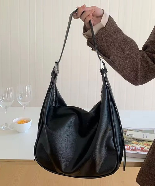 ammy.（エイミードット）の「【 ammy. / エイミードット 】 リングベルト ショルダーバッグ（ショルダーバッグ・レディース・ブラック/ブラウン・FREE）」の9枚目の写真