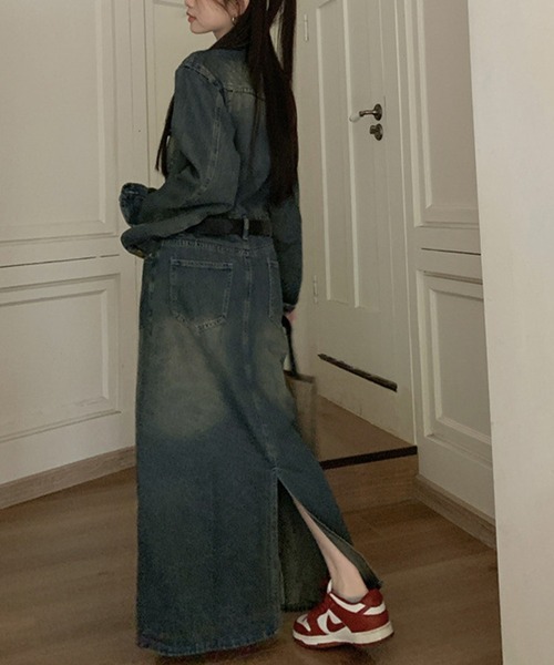 aimoha（アイモハ）の「ベルト付きデニムロングワンピース（ワンピース・レディース・ブルー・LARGE/MEDIUM/SMALL）」の8枚目の写真