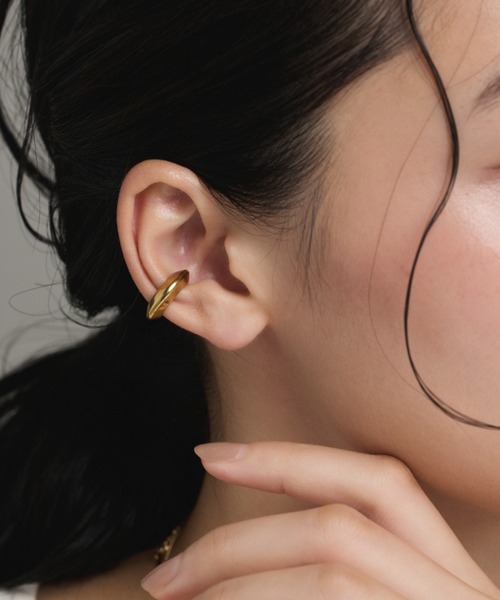 ciite' surgical stainless（シーテサージカルステンレス）の「【 金属アレルギー対応 】 サークルイヤーカフ サージカルステンレス（イヤーカフ・レディース・ゴールド/シルバー・FREE）」の6枚目の写真