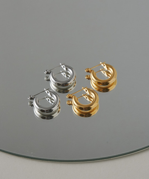 ciite' surgical stainless(シーテサージカルステンレス)の「【 金属アレルギー対応 】 シンプルリングフープピアス サージカルステンレス (両耳用)(ピアス(両耳用)・レディース・ゴールド/シルバー・10/16)」の9枚目の写真