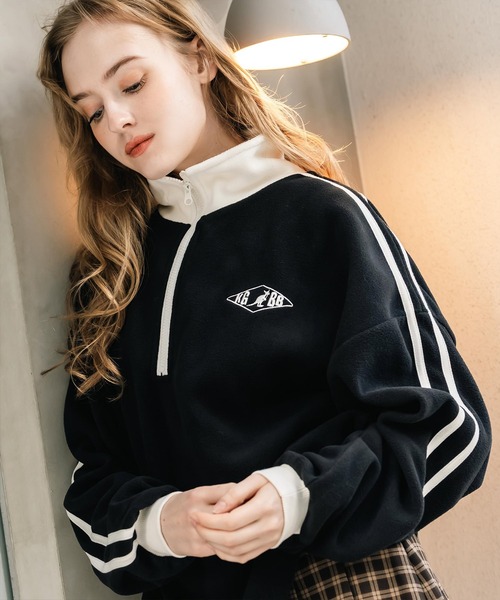 KANGOL（カンゴール）の「新色追加 KANGOL カンゴール 別注コラボオーバーサイズサイドラインワンポイントロゴ刺繍ハーフジップフリーストレーナー（スウェット・メンズ・ブルー系/ブラック系/ホワイト系/ブラック/グレー系/ブルー/ホワイト系2/ホワイト系1/ネイビー/チャコール/ベージュ/ネイビー系/オフホワイト/グレー/ネイビー系1/グレー系1/ブラック系1/ボルドー/ベージュ系/グリーン/オレンジ/チャコールグレー/ブラウン・M/XL/L）」の6枚目の写真