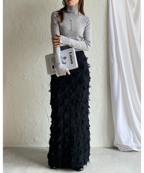 She's Closet（シーズクローゼット）の「ミックスフリンジジャガードハイウエストニットタイトロングスカート（スカート・レディース・ブラック/アイボリー/グレー・FREE）」の5枚目の写真