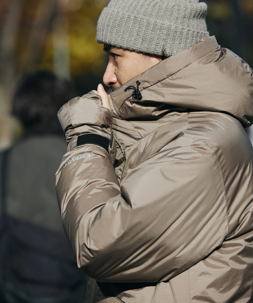 NANGA（ナンガ）の「《追加》NANGA / ナンガ 別注 AURORA -TEX(R) ダウンジャケット（ダウンジャケット/コート・メンズ・オリーブ/ブラック/キャメル/チャコールグレー・X-LARGE/LARGE/MEDIUM）」の20枚目の写真