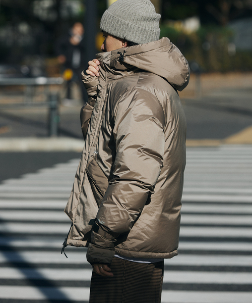 NANGA（ナンガ）の「《追加》NANGA / ナンガ 別注 AURORA -TEX(R) ダウンジャケット（ダウンジャケット/コート・メンズ・オリーブ/ブラック/キャメル/チャコールグレー・X-LARGE/LARGE/MEDIUM）」の21枚目の写真