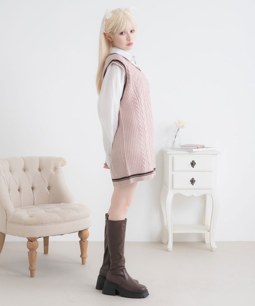 DearMyLoveRose(ディアマイラブローズ)の「シャツドッキングニットベストワンピース(ワンピース・レディース・ベージュ/チャコールグレー/ブラック/ベビーピンク・M-L/L~LL/LL~3L)」の20枚目の写真