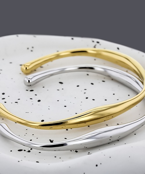 【メーカー直売】の商品をすべて シンプル セール】メタル デザイン バングル ブレスレット アクセサリー