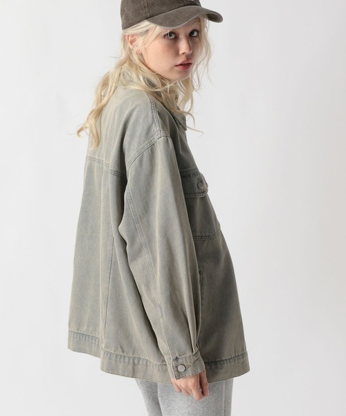 FOREVER 21(フォーエバー トゥエンティーワン)の「【2025SS】加工デニムGジャン(デニムジャケット・レディース・グレー/ブルー/ライトブルー/ネイビー・FREE)」の9枚目の写真