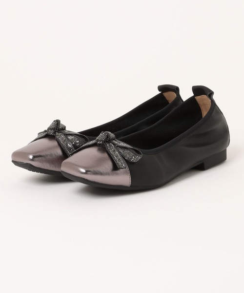 Noubel Voug Relax(ヌーベルヴォーグリラックス)の「スクエアトゥ リボン フラット レザーパンプス(パンプス・レディース・ブラック/アイボリー・24.5cm/24cm/23.5cm/23cm/22.5cm/25cm)」の16枚目の写真