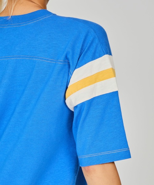 Champion(チャンピオン)の「【Champion/チャンピオン】レディース ショートスリーブTシャツ(Tシャツ/カットソー・レディース・ブルー系その他2/ブルー系その他3/イエロー系その他3/ライトホワイト・LARGE/MEDIUM)」の15枚目の写真