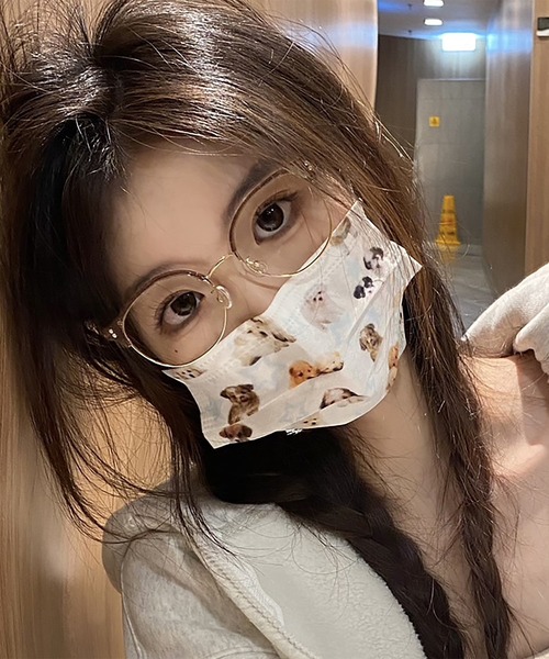 Bifrost（ビフレスト）の「クリアレンズファッション眼鏡 アイウウェア 伊達めがね（メガネ・レディース・B/C/D/F/A・FREE）」の6枚目の写真